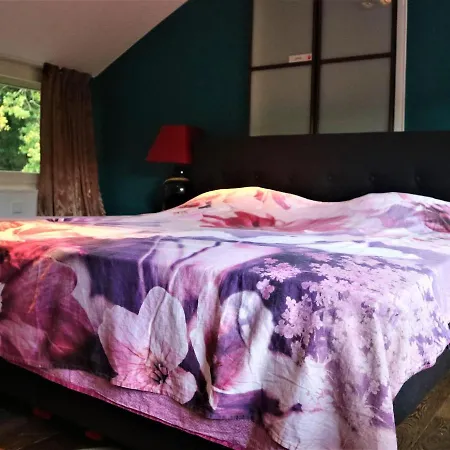 בית נופש Unique Holiday In Soeren Surrounded By Nature Laag-Soeren